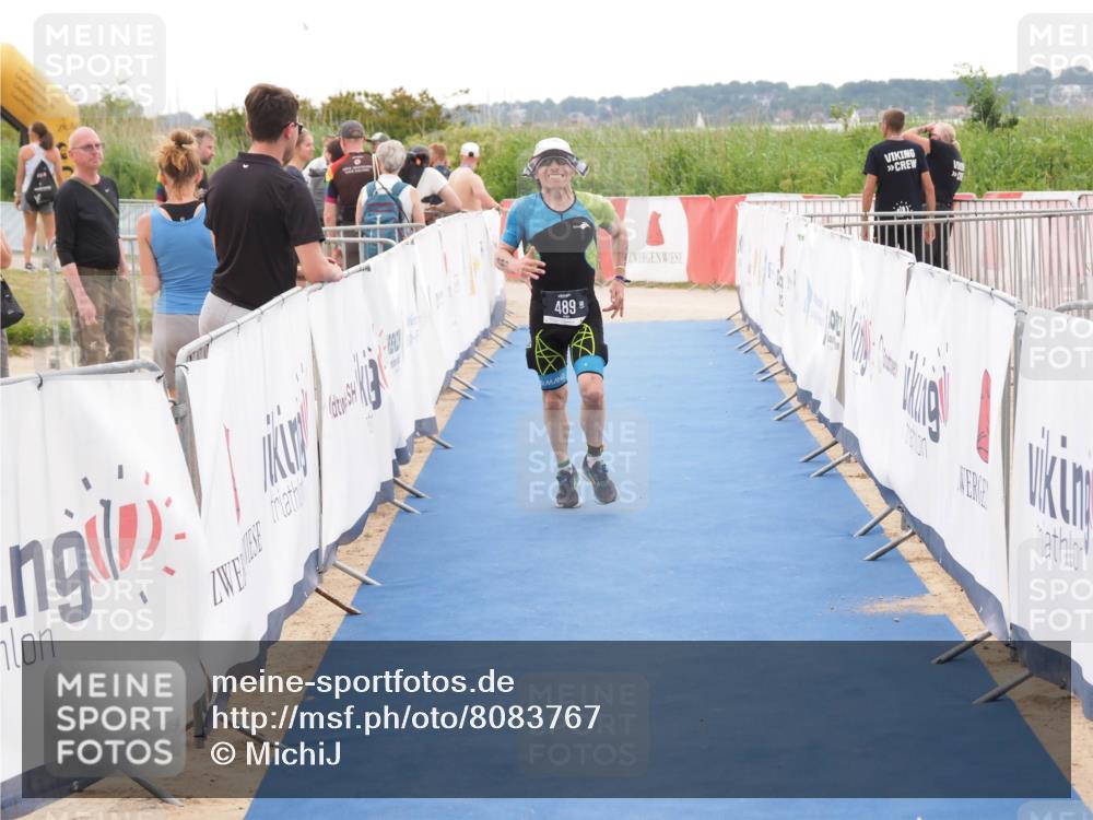 22.06.2025 - Viking Triathlon MichiJ http://msf.ph/oto/8083767 22.06.2025 16:17:41 Ziel 489 meine-sportfotos.de