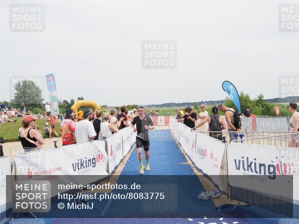 22.06.2025 - Viking Triathlon MichiJ http://msf.ph/oto/8083775 22.06.2025 14:41:40 Ziel 87 meine-sportfotos.de