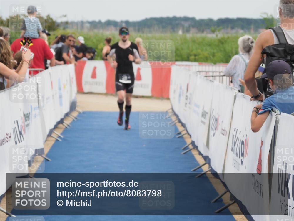 22.06.2025 - Viking Triathlon MichiJ http://msf.ph/oto/8083798 22.06.2025 14:49:41 Ziel 176, 310 meine-sportfotos.de