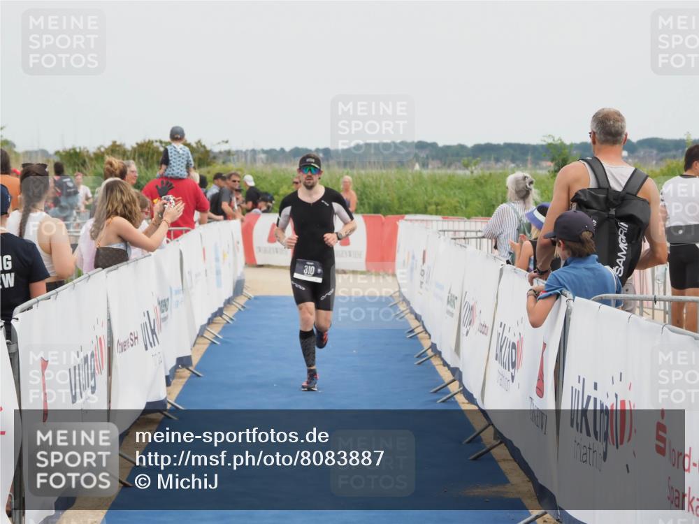 22.06.2025 - Viking Triathlon MichiJ http://msf.ph/oto/8083887 22.06.2025 14:49:42 Ziel 310 meine-sportfotos.de
