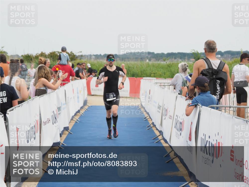 22.06.2025 - Viking Triathlon MichiJ http://msf.ph/oto/8083893 22.06.2025 14:49:43 Ziel 310 meine-sportfotos.de