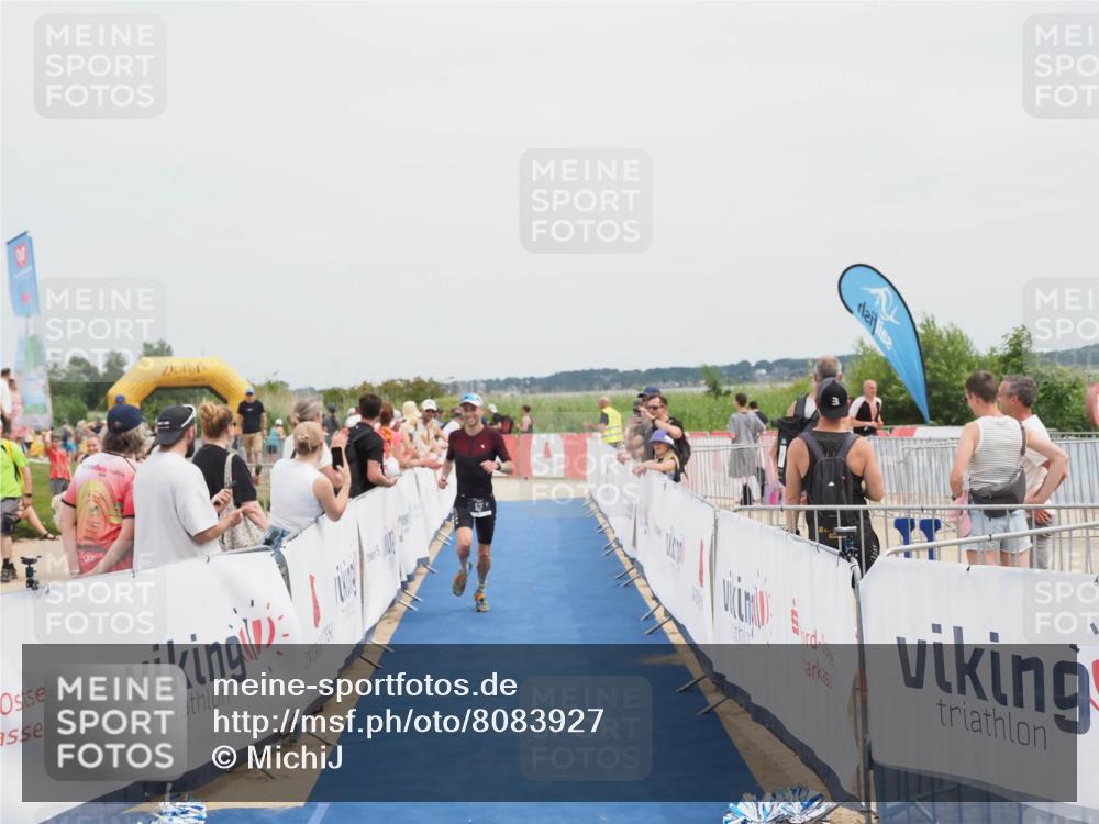 22.06.2025 - Viking Triathlon MichiJ http://msf.ph/oto/8083927 22.06.2025 14:41:57 Ziel 527 meine-sportfotos.de