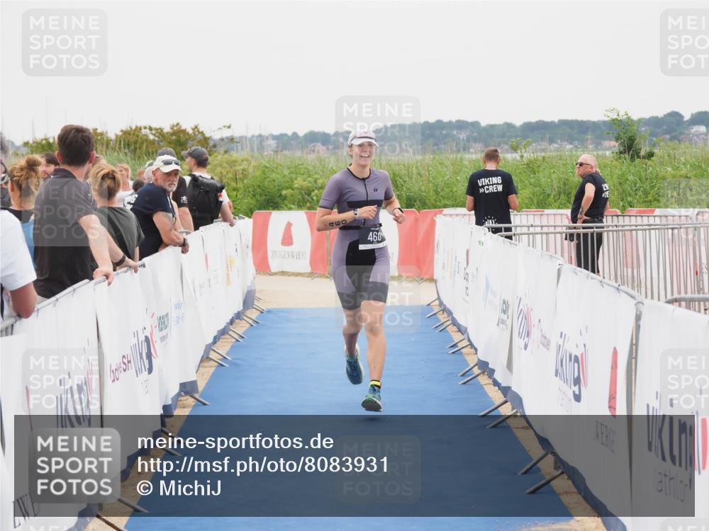 22.06.2025 - Viking Triathlon MichiJ http://msf.ph/oto/8083931 22.06.2025 16:11:01 Ziel 460 meine-sportfotos.de