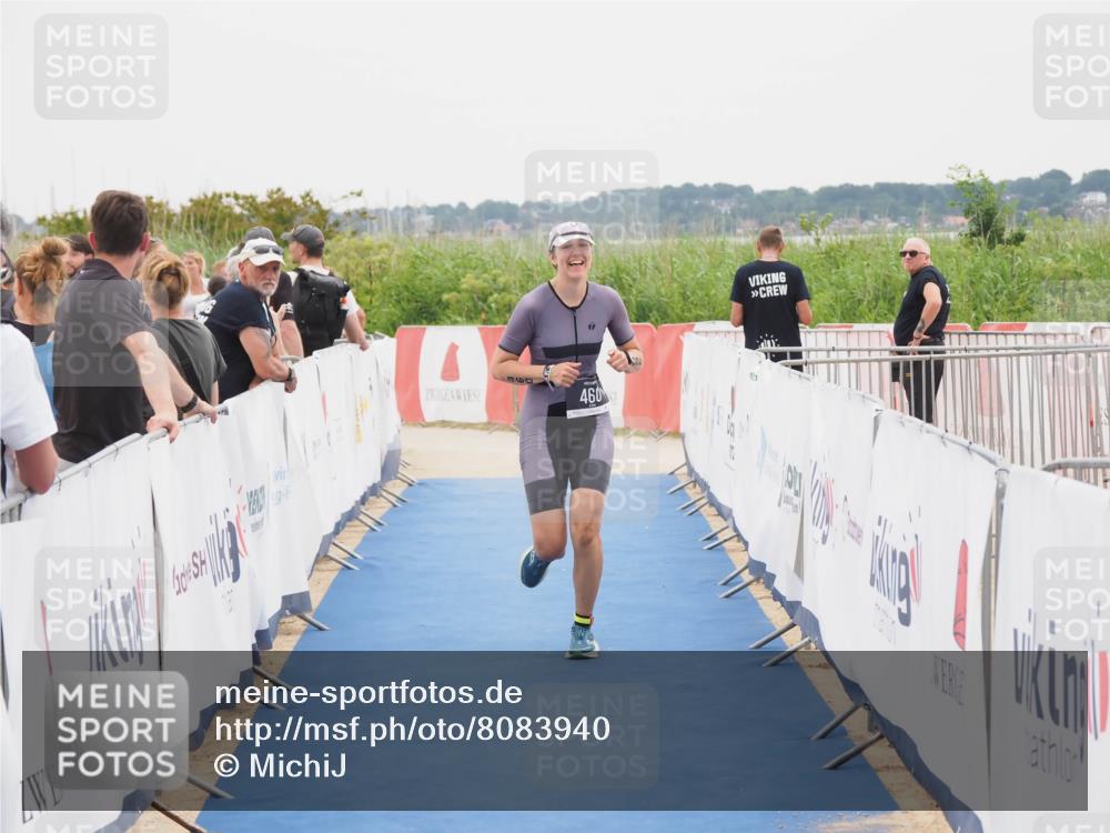 22.06.2025 - Viking Triathlon MichiJ http://msf.ph/oto/8083940 22.06.2025 16:11:01 Ziel 460 meine-sportfotos.de