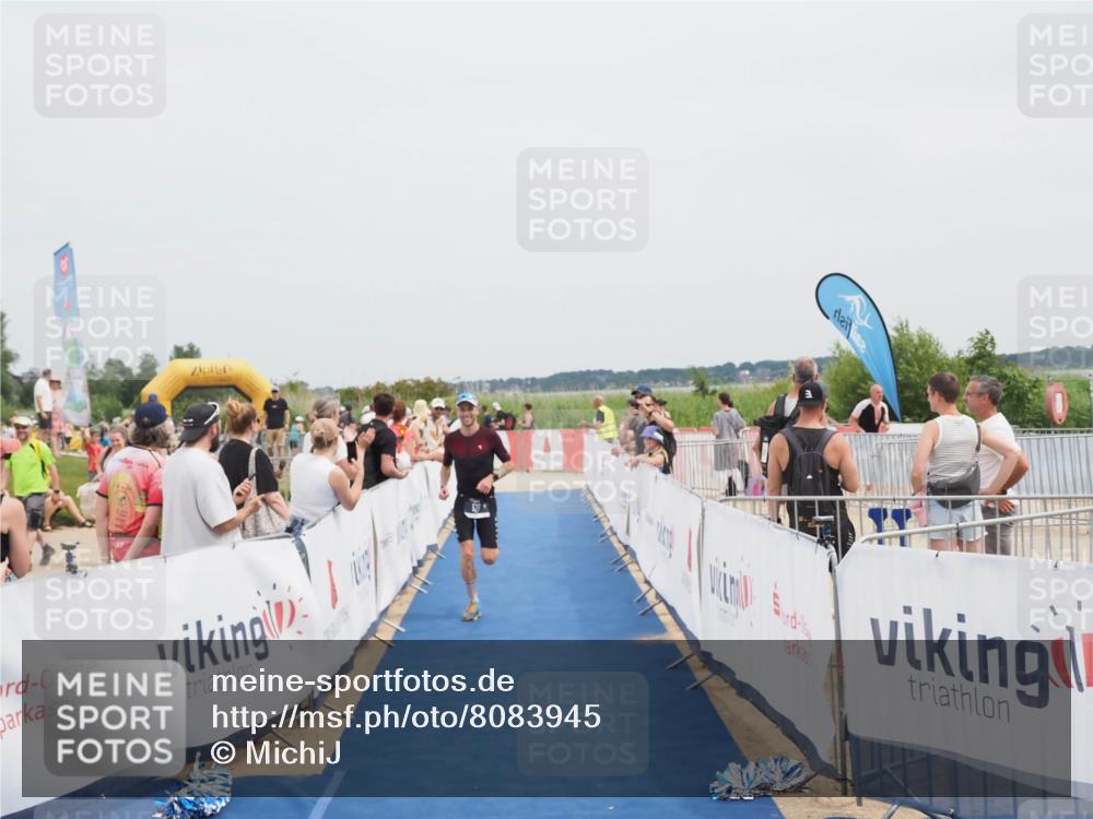 22.06.2025 - Viking Triathlon MichiJ http://msf.ph/oto/8083945 22.06.2025 14:41:57 Ziel 527 meine-sportfotos.de