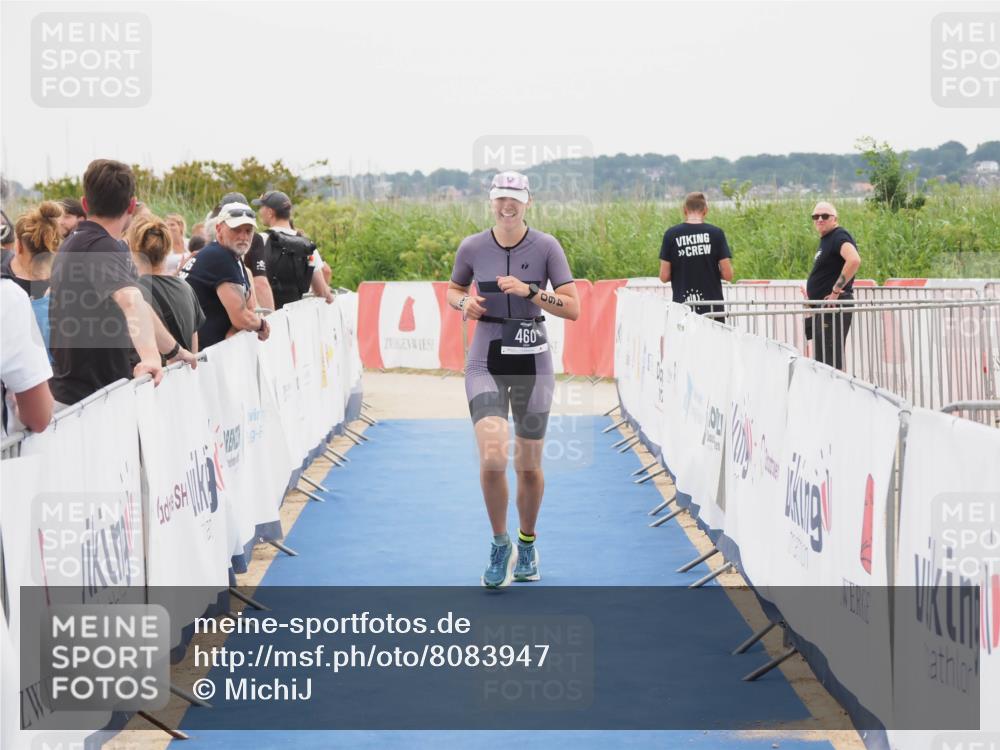 22.06.2025 - Viking Triathlon MichiJ http://msf.ph/oto/8083947 22.06.2025 16:11:01 Ziel 460 meine-sportfotos.de