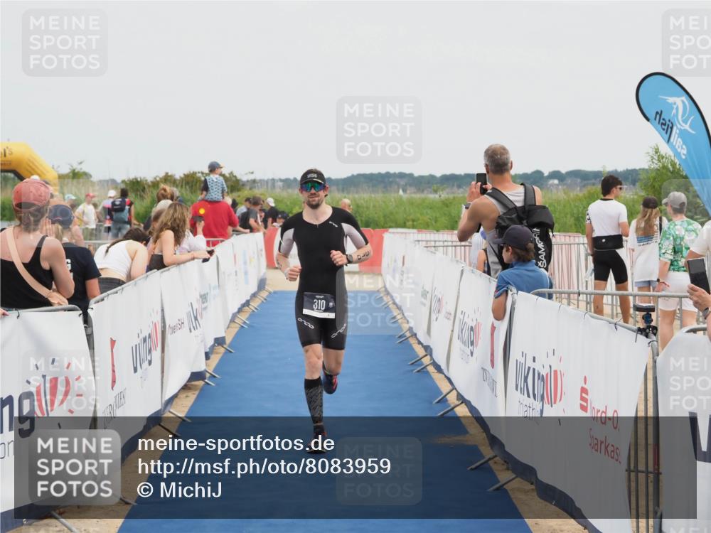 22.06.2025 - Viking Triathlon MichiJ http://msf.ph/oto/8083959 22.06.2025 14:49:44 Ziel 310 meine-sportfotos.de