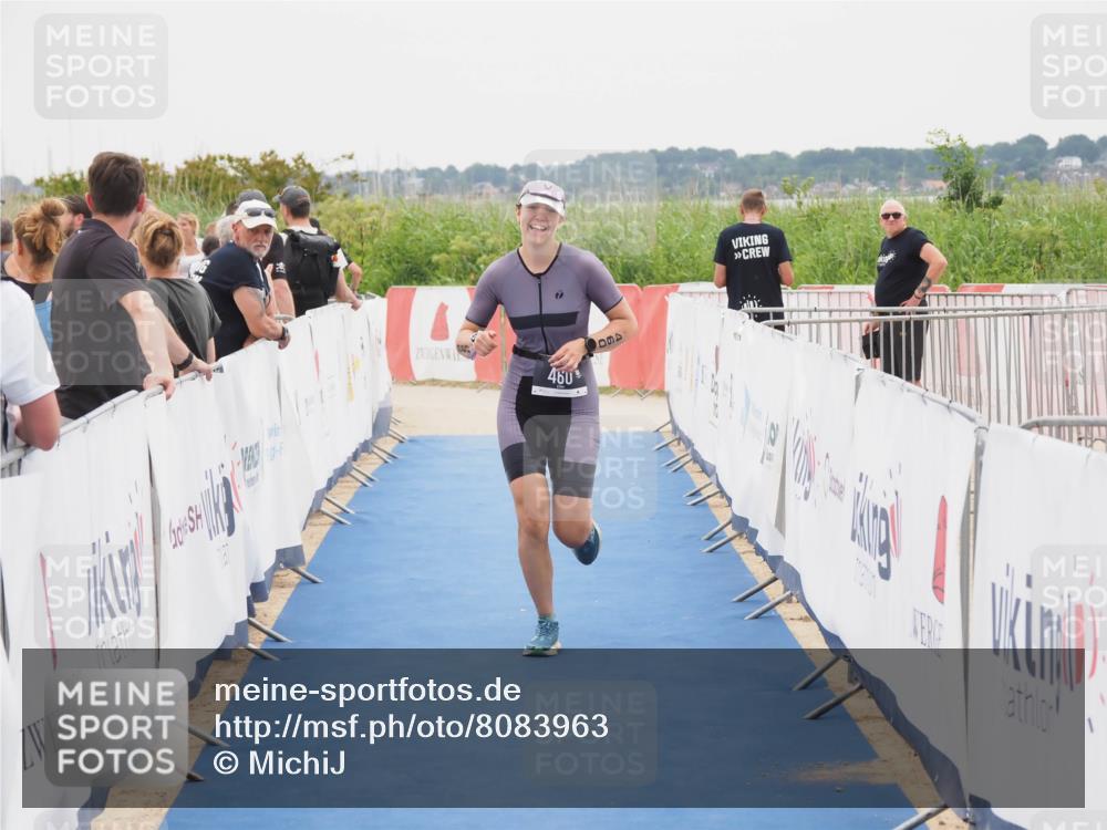 22.06.2025 - Viking Triathlon MichiJ http://msf.ph/oto/8083963 22.06.2025 16:11:01 Ziel 460 meine-sportfotos.de