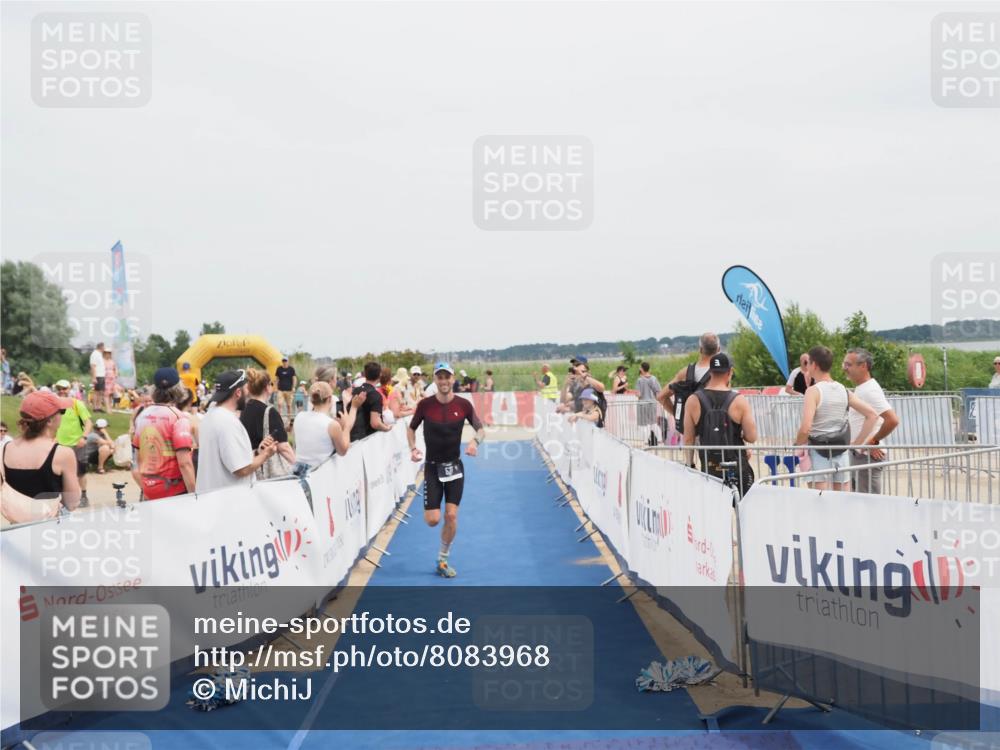 22.06.2025 - Viking Triathlon MichiJ http://msf.ph/oto/8083968 22.06.2025 14:41:58 Ziel 527 meine-sportfotos.de
