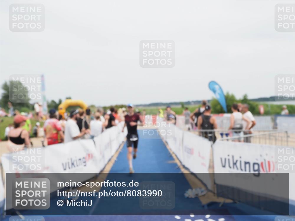 22.06.2025 - Viking Triathlon MichiJ http://msf.ph/oto/8083990 22.06.2025 14:41:58 Ziel 527 meine-sportfotos.de