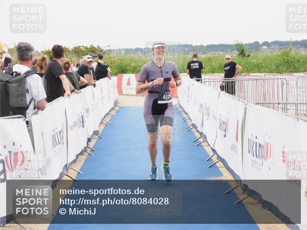 22.06.2025 - Viking Triathlon MichiJ http://msf.ph/oto/8084028 22.06.2025 16:11:02 Ziel 460 meine-sportfotos.de