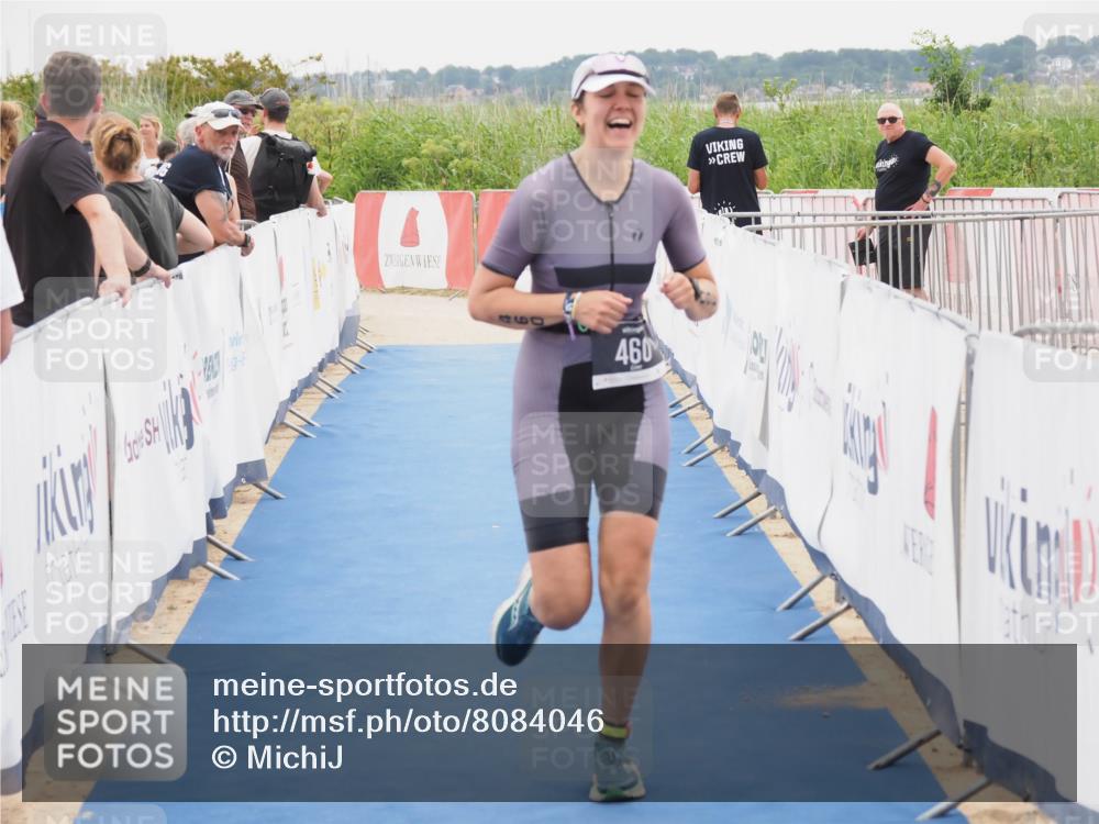 22.06.2025 - Viking Triathlon MichiJ http://msf.ph/oto/8084046 22.06.2025 16:11:02 Ziel 460 meine-sportfotos.de