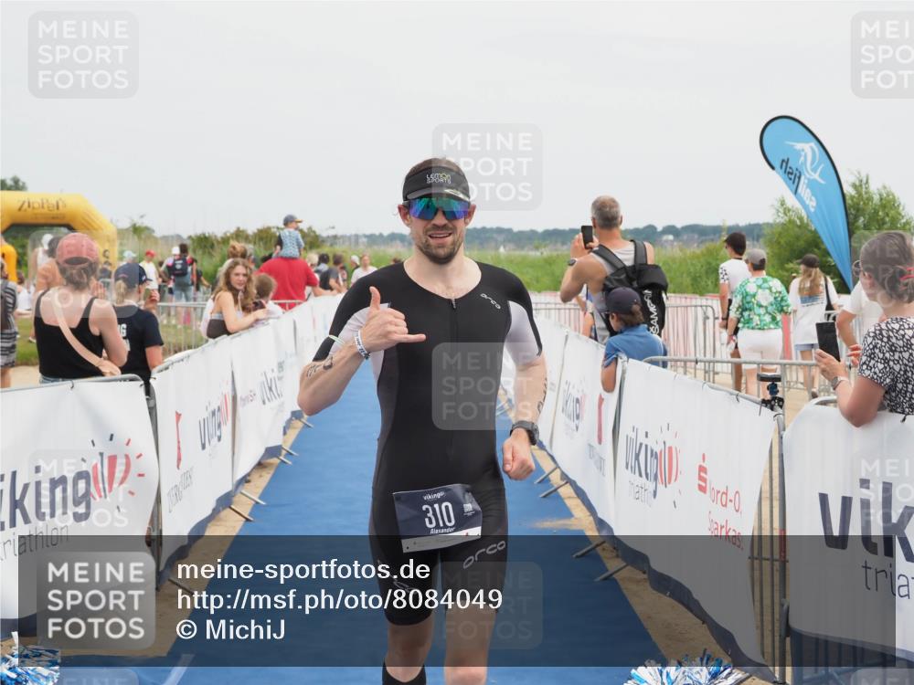 22.06.2025 - Viking Triathlon MichiJ http://msf.ph/oto/8084049 22.06.2025 14:49:45 Ziel 310 meine-sportfotos.de