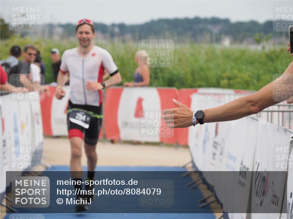 22.06.2025 - Viking Triathlon MichiJ http://msf.ph/oto/8084079 22.06.2025 14:49:49 Ziel 294, 310 meine-sportfotos.de