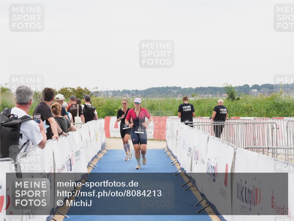 22.06.2025 - Viking Triathlon MichiJ http://msf.ph/oto/8084213 22.06.2025 16:11:32 Ziel 60, 473 meine-sportfotos.de