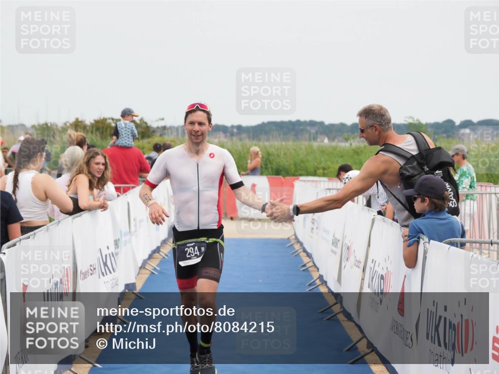 22.06.2025 - Viking Triathlon MichiJ http://msf.ph/oto/8084215 22.06.2025 14:49:52 Ziel 294 meine-sportfotos.de