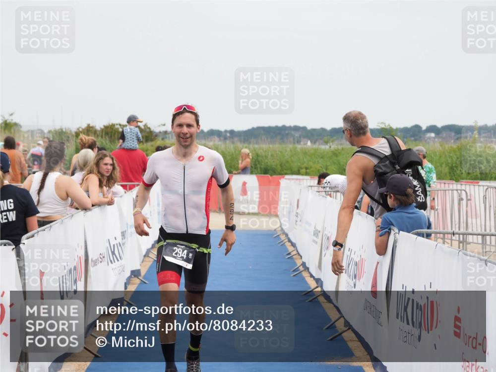 22.06.2025 - Viking Triathlon MichiJ http://msf.ph/oto/8084233 22.06.2025 14:49:52 Ziel 294 meine-sportfotos.de