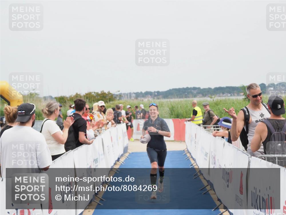 22.06.2025 - Viking Triathlon MichiJ http://msf.ph/oto/8084269 22.06.2025 14:42:16 Ziel 184 meine-sportfotos.de