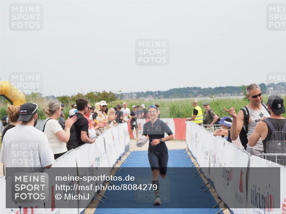 22.06.2025 - Viking Triathlon MichiJ http://msf.ph/oto/8084279 22.06.2025 14:42:16 Ziel 184 meine-sportfotos.de