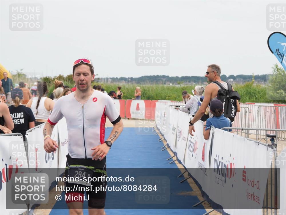 22.06.2025 - Viking Triathlon MichiJ http://msf.ph/oto/8084284 22.06.2025 14:49:53 Ziel 294 meine-sportfotos.de