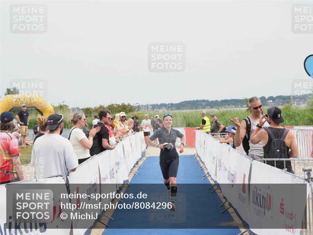 22.06.2025 - Viking Triathlon MichiJ http://msf.ph/oto/8084296 22.06.2025 14:42:16 Ziel 184 meine-sportfotos.de