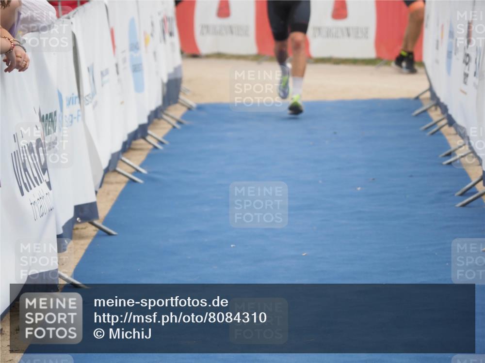 22.06.2025 - Viking Triathlon MichiJ http://msf.ph/oto/8084310 22.06.2025 14:51:08 Ziel 407 meine-sportfotos.de
