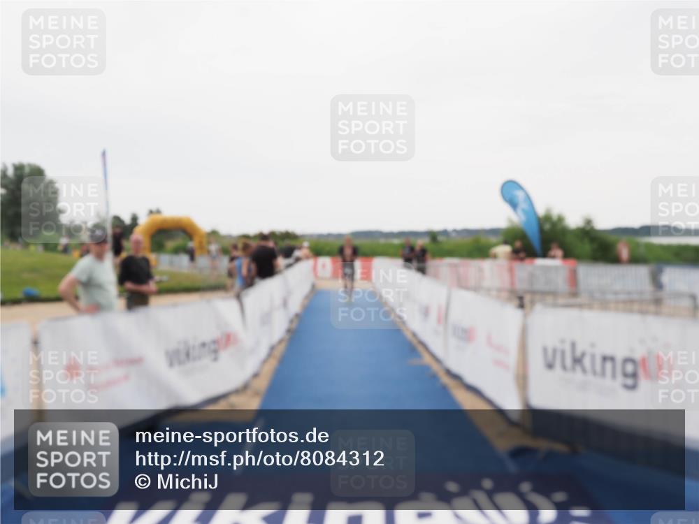 22.06.2025 - Viking Triathlon MichiJ http://msf.ph/oto/8084312 22.06.2025 16:19:43 Ziel 191, 372 meine-sportfotos.de