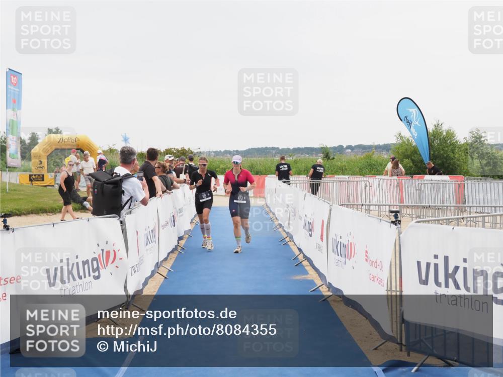 22.06.2025 - Viking Triathlon MichiJ http://msf.ph/oto/8084355 22.06.2025 16:11:35 Ziel 60, 473 meine-sportfotos.de