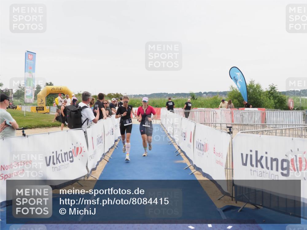 22.06.2025 - Viking Triathlon MichiJ http://msf.ph/oto/8084415 22.06.2025 16:11:36 Ziel 60, 473 meine-sportfotos.de