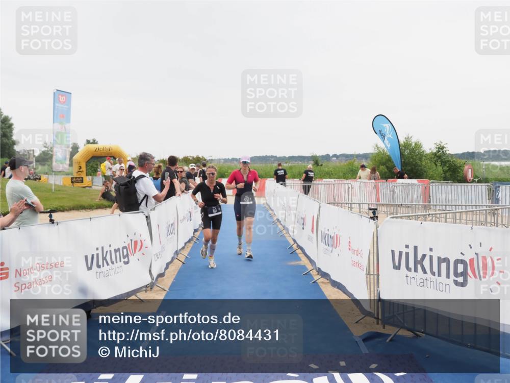 22.06.2025 - Viking Triathlon MichiJ http://msf.ph/oto/8084431 22.06.2025 16:11:36 Ziel 60, 473 meine-sportfotos.de