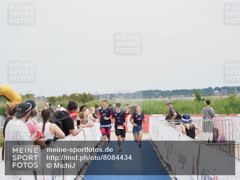 22.06.2025 - Viking Triathlon MichiJ http://msf.ph/oto/8084434 22.06.2025 14:43:01 Ziel 631 meine-sportfotos.de