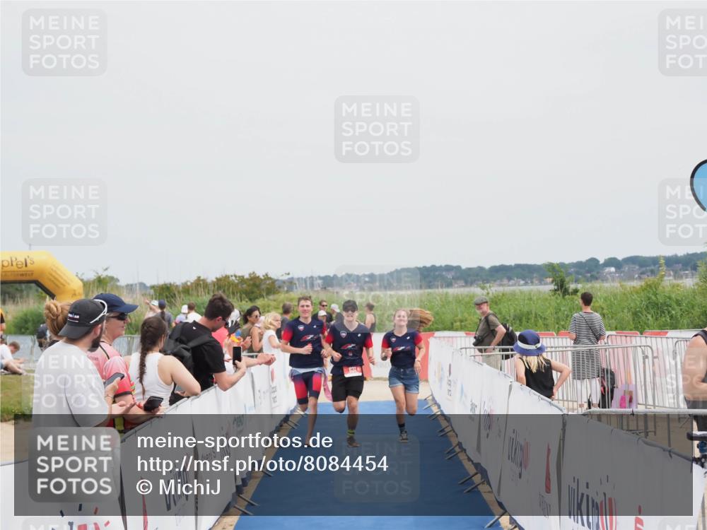 22.06.2025 - Viking Triathlon MichiJ http://msf.ph/oto/8084454 22.06.2025 14:43:01 Ziel 631 meine-sportfotos.de
