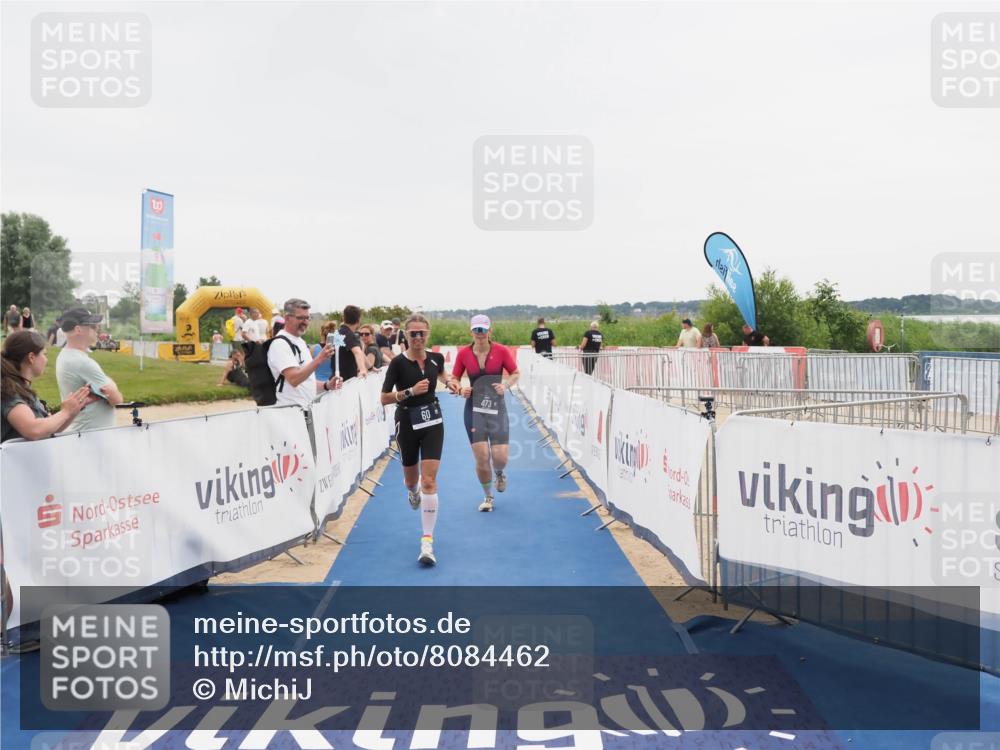 22.06.2025 - Viking Triathlon MichiJ http://msf.ph/oto/8084462 22.06.2025 16:11:37 Ziel 60, 473 meine-sportfotos.de