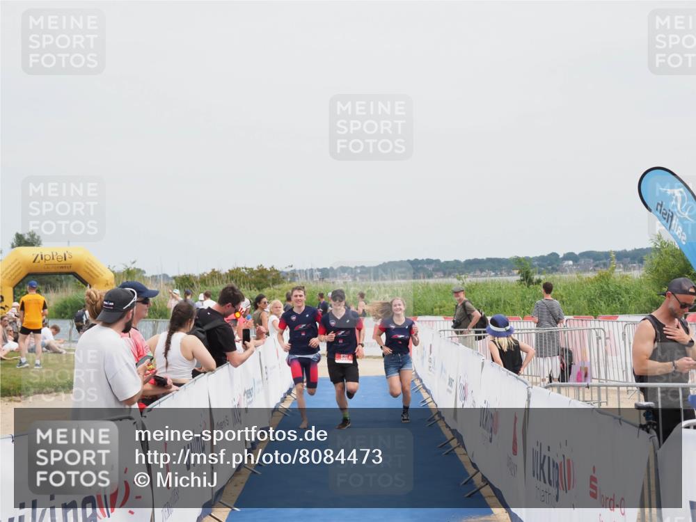 22.06.2025 - Viking Triathlon MichiJ http://msf.ph/oto/8084473 22.06.2025 14:43:01 Ziel 631 meine-sportfotos.de