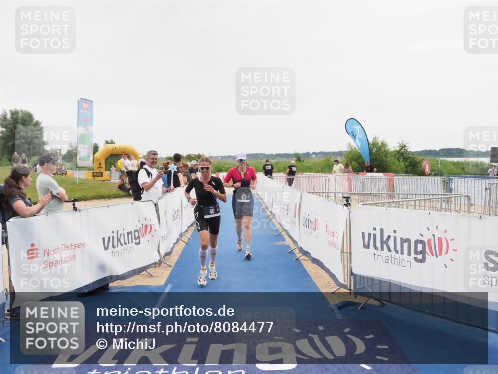 22.06.2025 - Viking Triathlon MichiJ http://msf.ph/oto/8084477 22.06.2025 16:11:37 Ziel 60, 473 meine-sportfotos.de