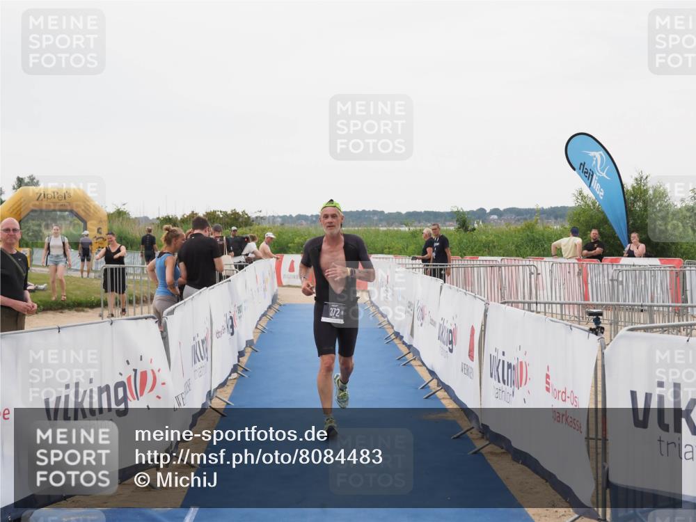 22.06.2025 - Viking Triathlon MichiJ http://msf.ph/oto/8084483 22.06.2025 16:19:46 Ziel 191, 372 meine-sportfotos.de