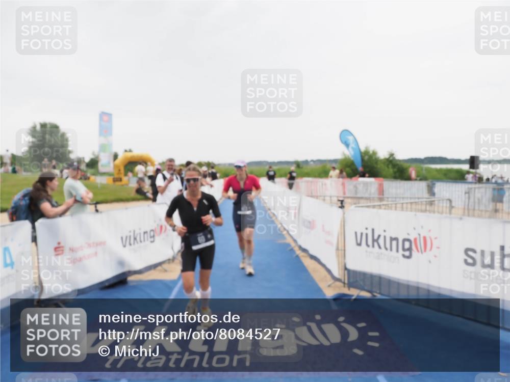 22.06.2025 - Viking Triathlon MichiJ http://msf.ph/oto/8084527 22.06.2025 16:11:38 Ziel 60, 473 meine-sportfotos.de