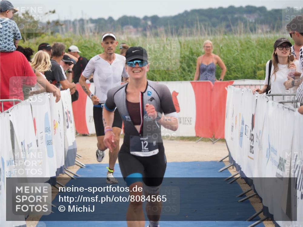 22.06.2025 - Viking Triathlon MichiJ http://msf.ph/oto/8084565 22.06.2025 14:51:16 Ziel 12, 407, 555 meine-sportfotos.de
