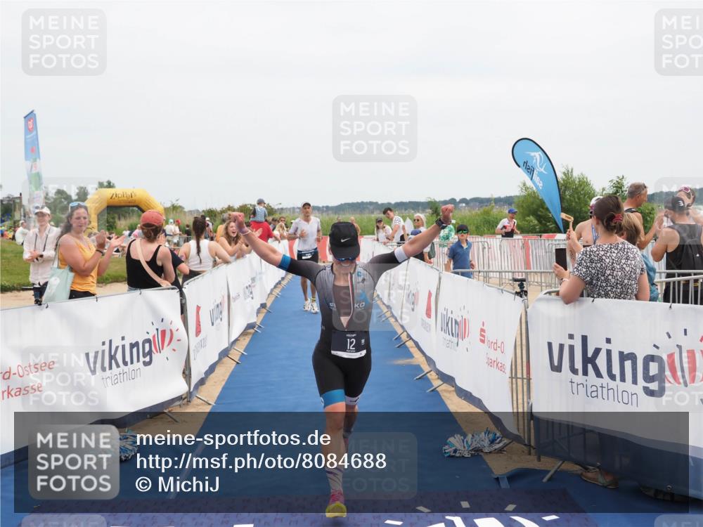 22.06.2025 - Viking Triathlon MichiJ http://msf.ph/oto/8084688 22.06.2025 14:51:18 Ziel 12, 555 meine-sportfotos.de