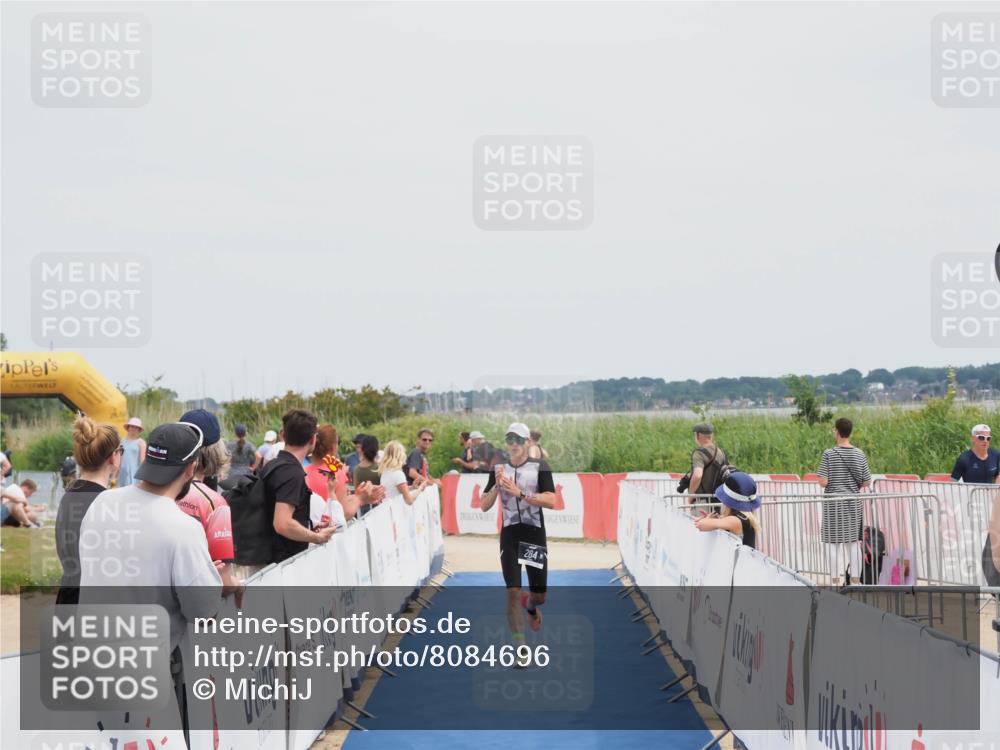 22.06.2025 - Viking Triathlon MichiJ http://msf.ph/oto/8084696 22.06.2025 14:43:18 Ziel 284 meine-sportfotos.de