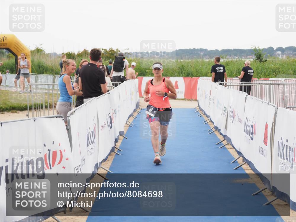 22.06.2025 - Viking Triathlon MichiJ http://msf.ph/oto/8084698 22.06.2025 16:20:15 Ziel 89 meine-sportfotos.de