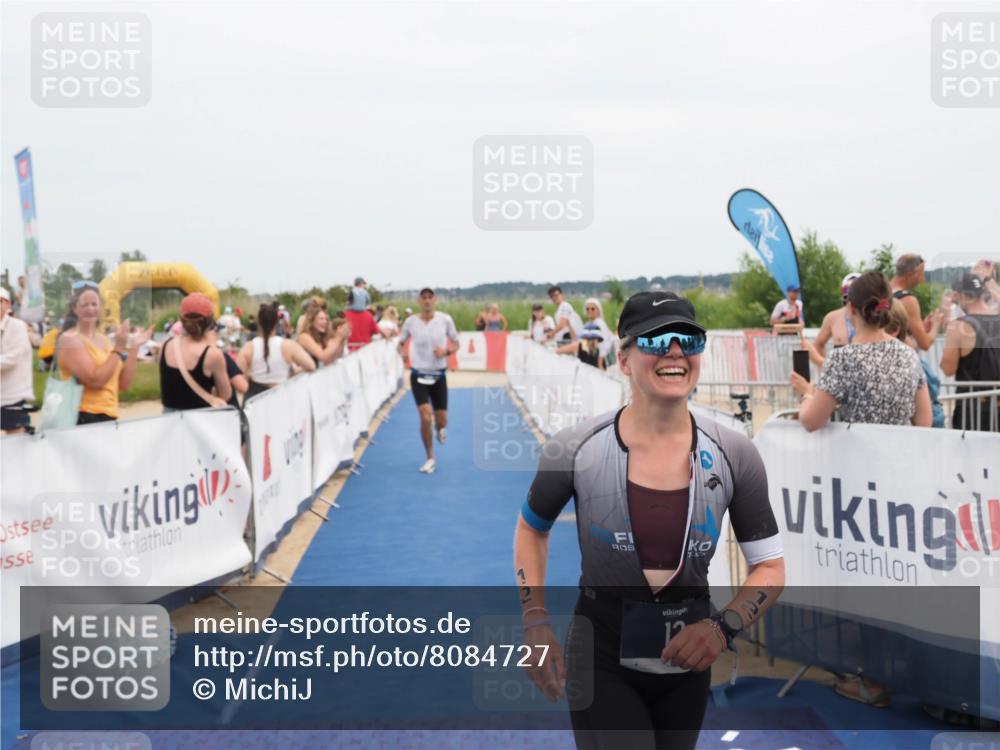 22.06.2025 - Viking Triathlon MichiJ http://msf.ph/oto/8084727 22.06.2025 14:51:19 Ziel 12, 555 meine-sportfotos.de