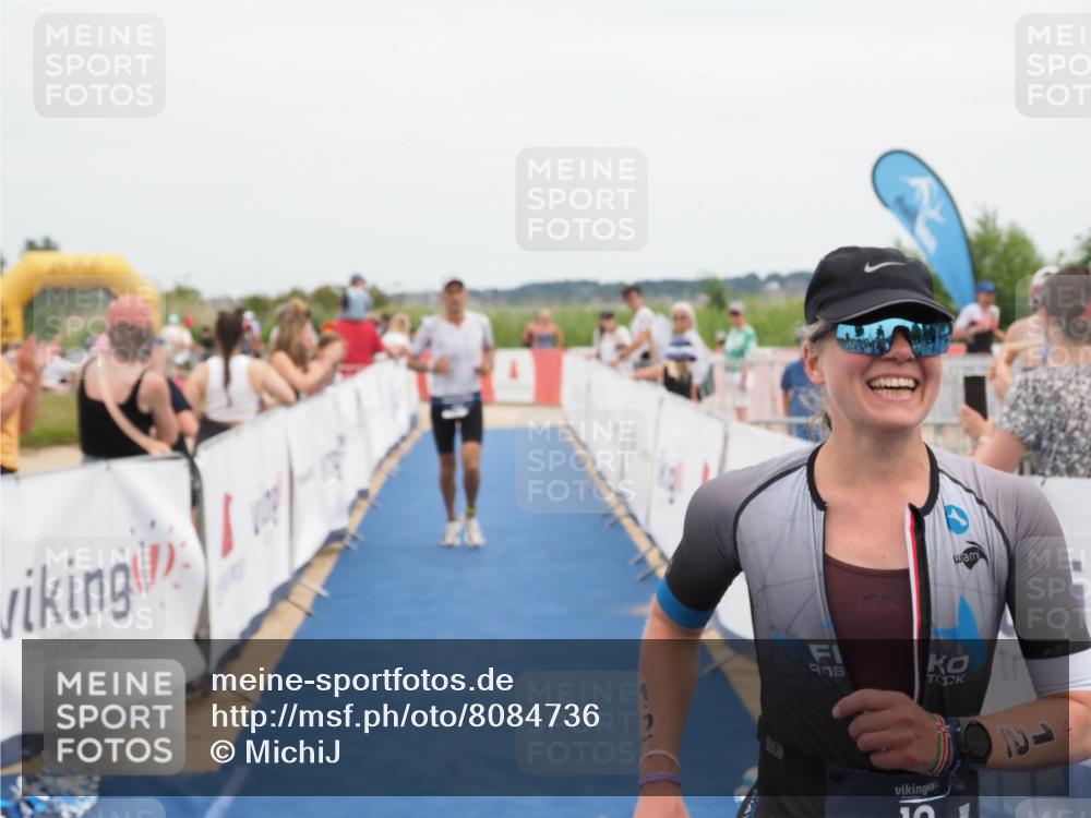 22.06.2025 - Viking Triathlon MichiJ http://msf.ph/oto/8084736 22.06.2025 14:51:19 Ziel 12, 555 meine-sportfotos.de