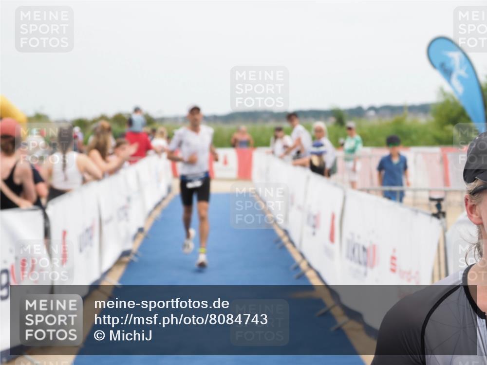 22.06.2025 - Viking Triathlon MichiJ http://msf.ph/oto/8084743 22.06.2025 14:51:19 Ziel 12, 555 meine-sportfotos.de