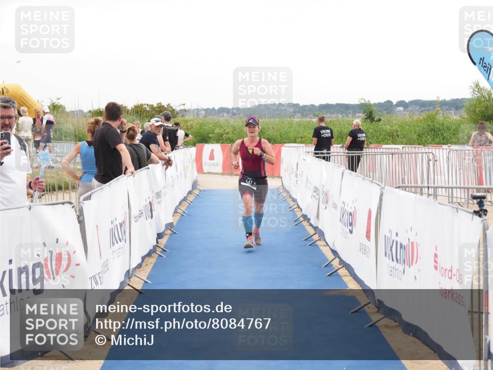 22.06.2025 - Viking Triathlon MichiJ http://msf.ph/oto/8084767 22.06.2025 16:11:47 Ziel 547 meine-sportfotos.de