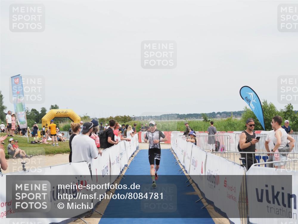 22.06.2025 - Viking Triathlon MichiJ http://msf.ph/oto/8084781 22.06.2025 14:43:19 Ziel 284 meine-sportfotos.de