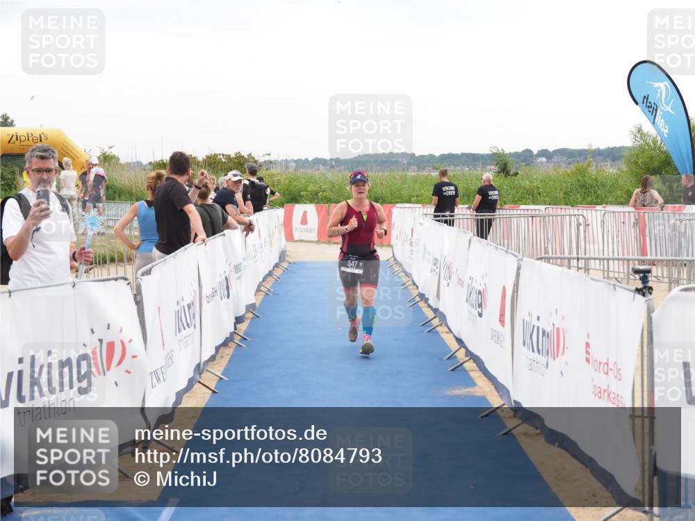 22.06.2025 - Viking Triathlon MichiJ http://msf.ph/oto/8084793 22.06.2025 16:11:47 Ziel 547 meine-sportfotos.de