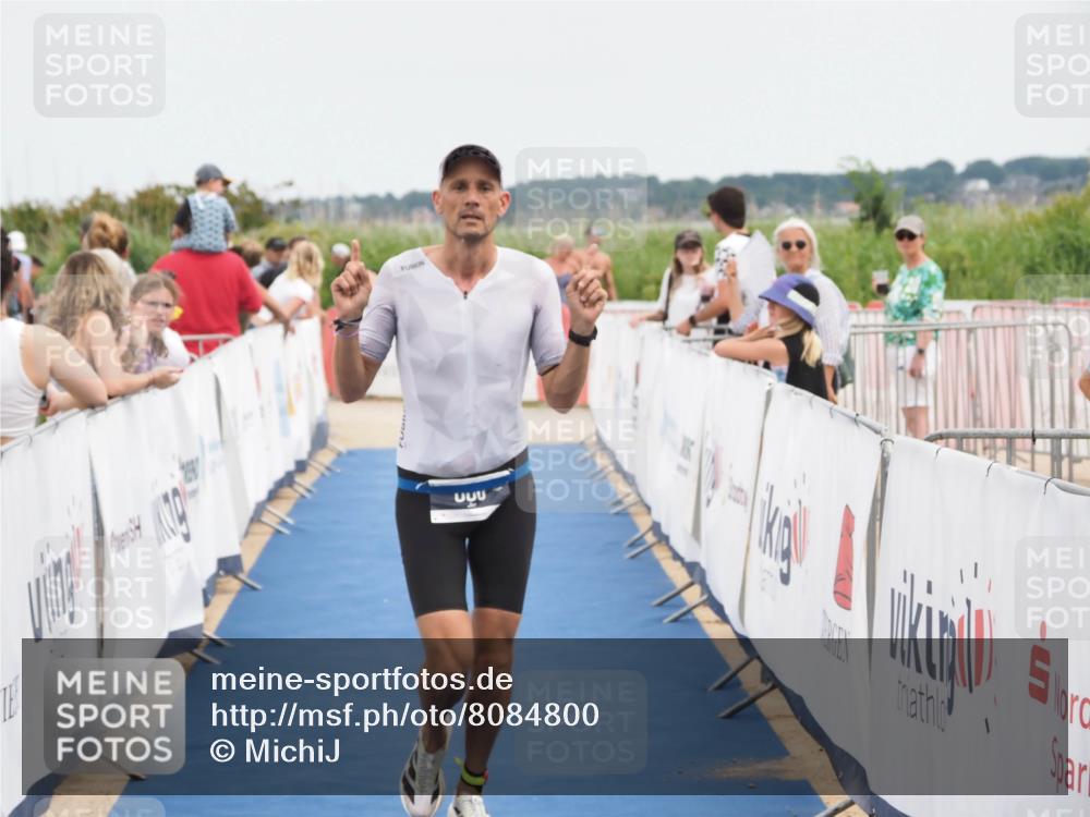 22.06.2025 - Viking Triathlon MichiJ http://msf.ph/oto/8084800 22.06.2025 14:51:20 Ziel 12, 555 meine-sportfotos.de