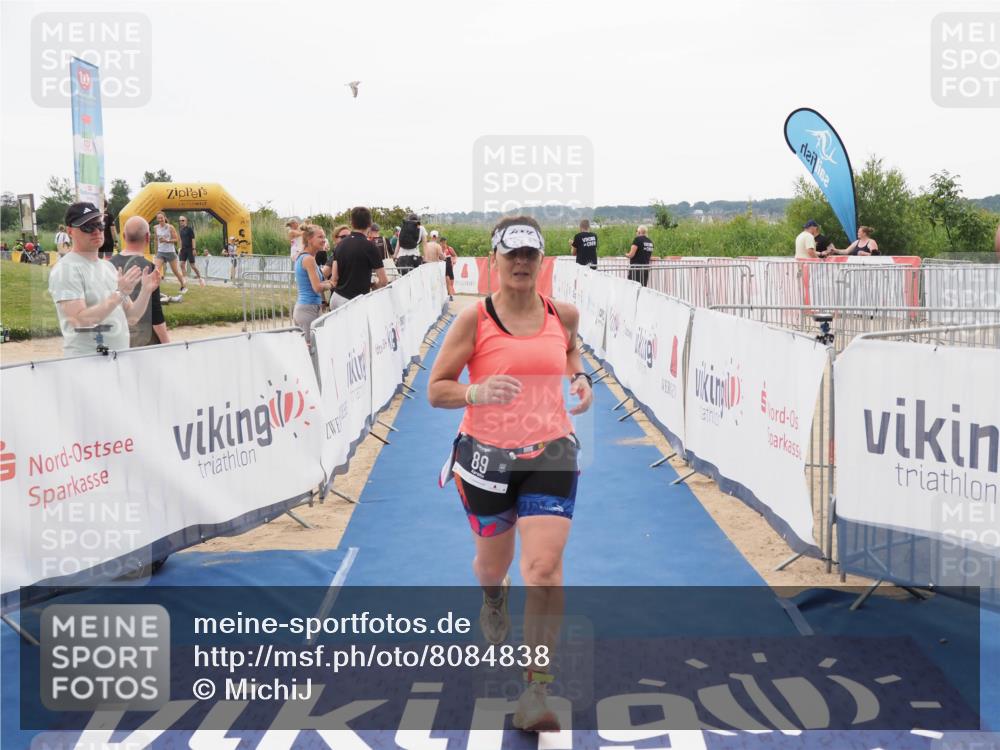 22.06.2025 - Viking Triathlon MichiJ http://msf.ph/oto/8084838 22.06.2025 16:20:18 Ziel 89 meine-sportfotos.de