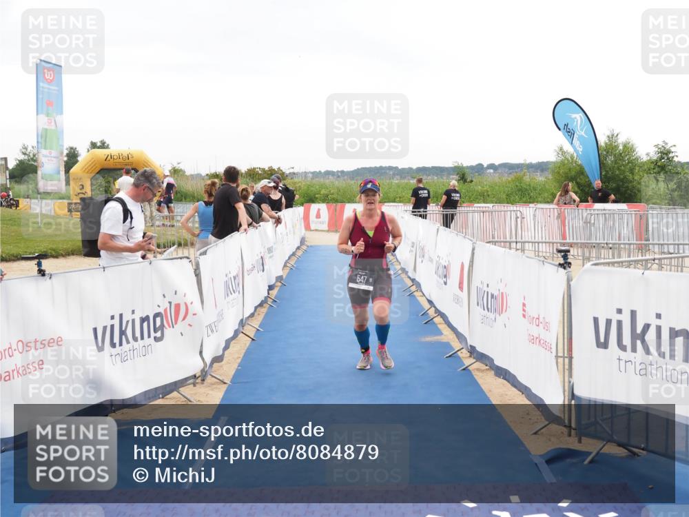 22.06.2025 - Viking Triathlon MichiJ http://msf.ph/oto/8084879 22.06.2025 16:11:49 Ziel 547 meine-sportfotos.de